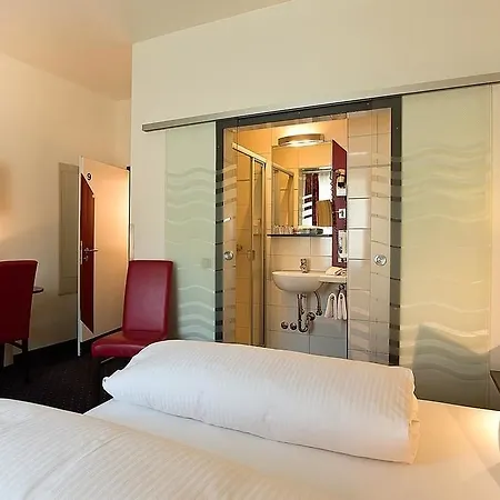 Hotel Am Markt 3*