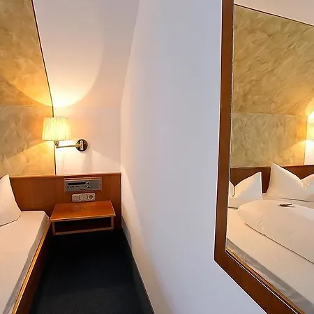 Hotel Am Markt 3*