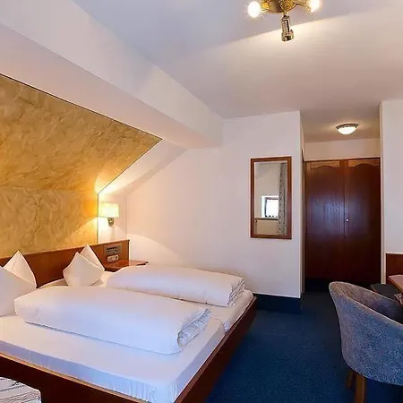 Hotel Am Markt 3*