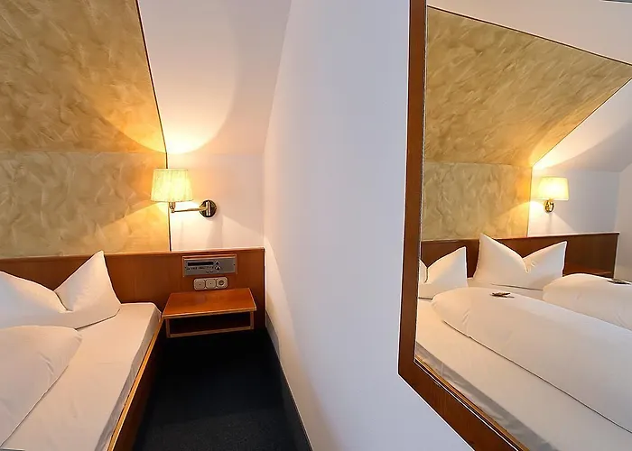 Am Markt Hotel 3*